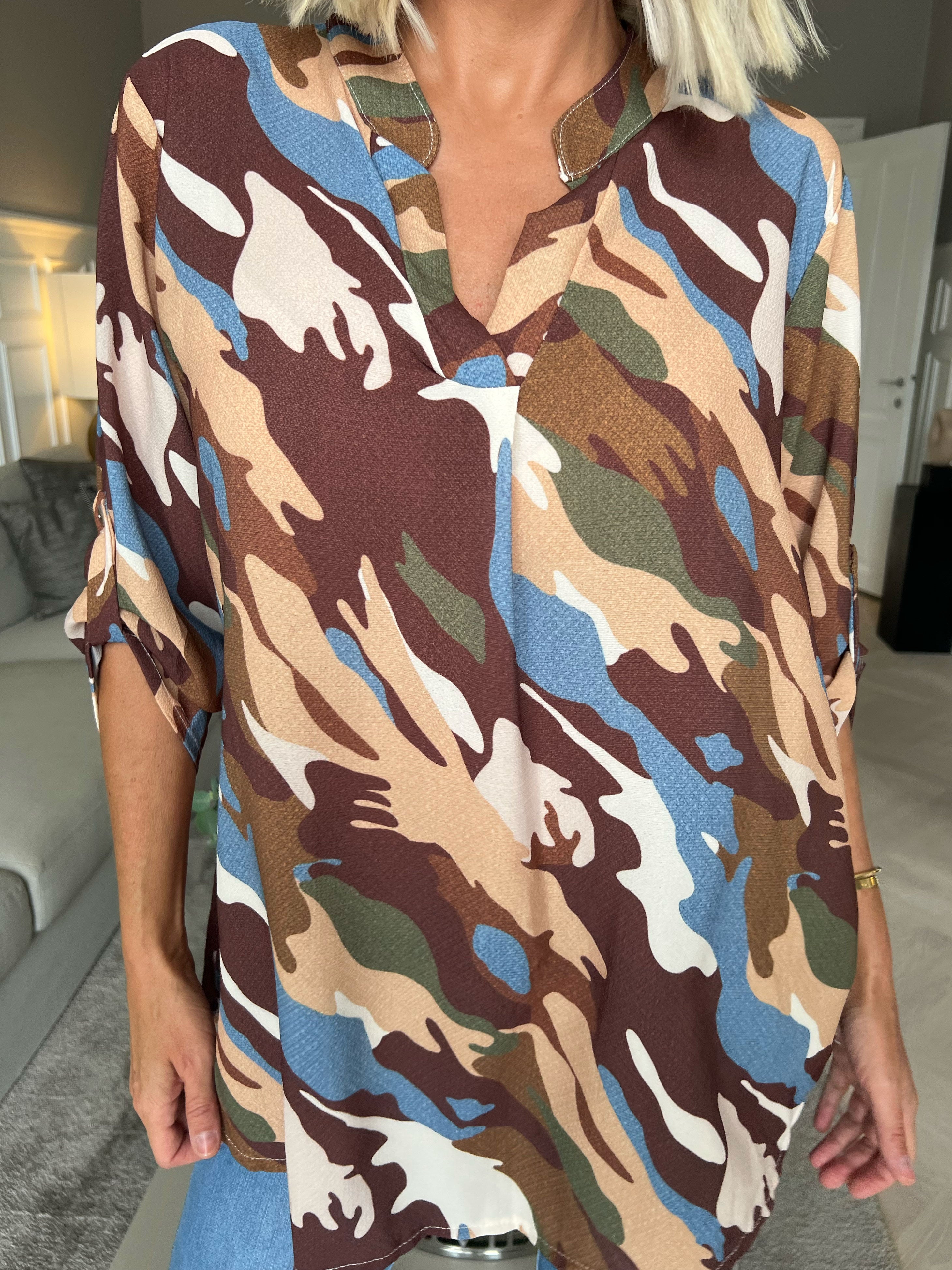 Vanesa Camo - Tunika i camouflageprint